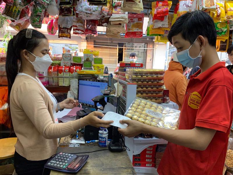 Gần 6.000 đơn vị kinh doanh nhà hàng, siêu thị… tại Hà Nội phải có máy tính tiền kết nối với cơ quan thuế